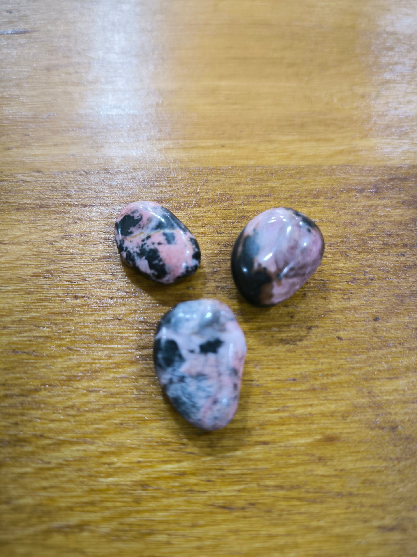 Mineral Rodado De Rodonita