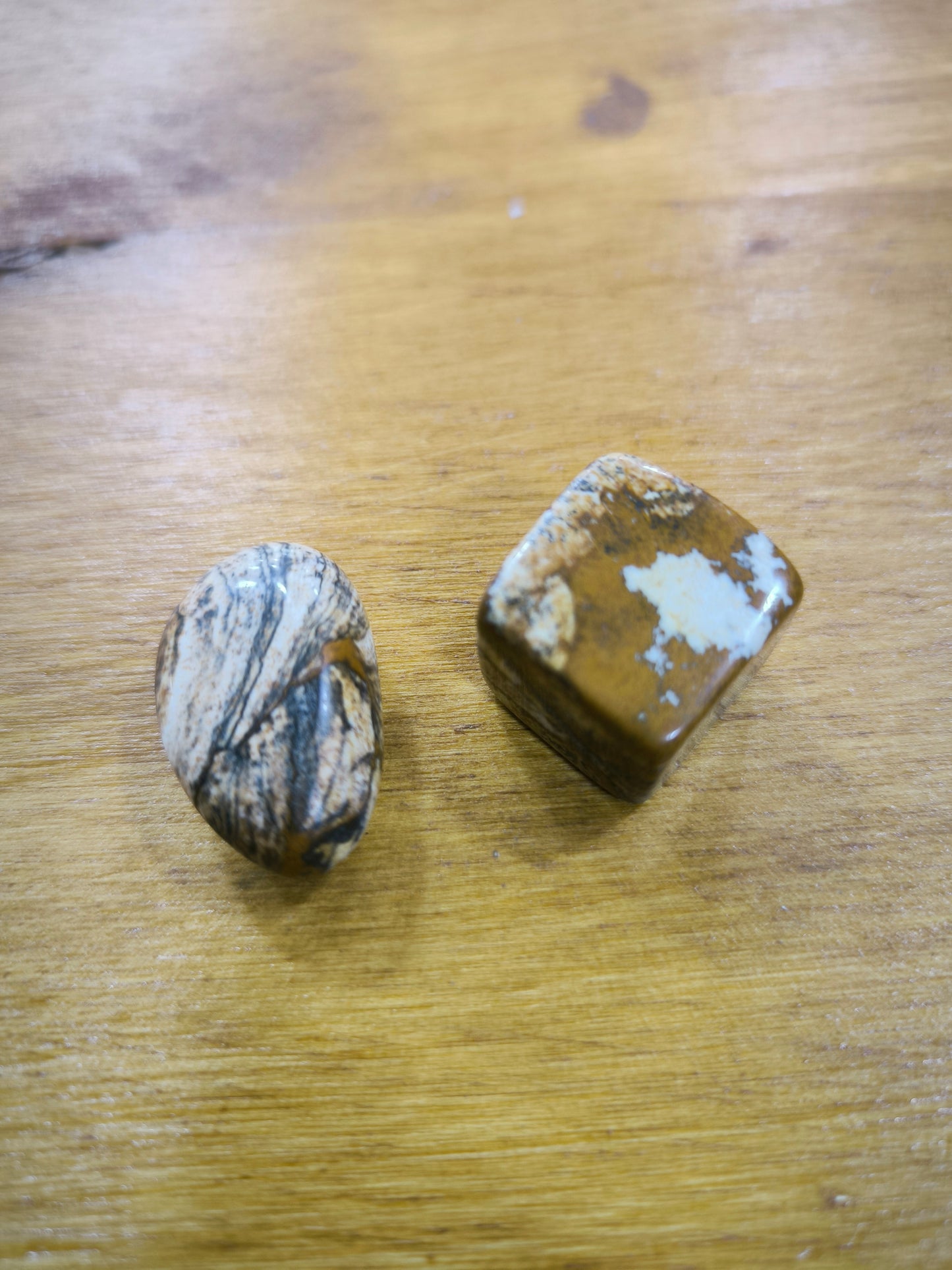 Mineral Rodado De Jaspe Paisaje
