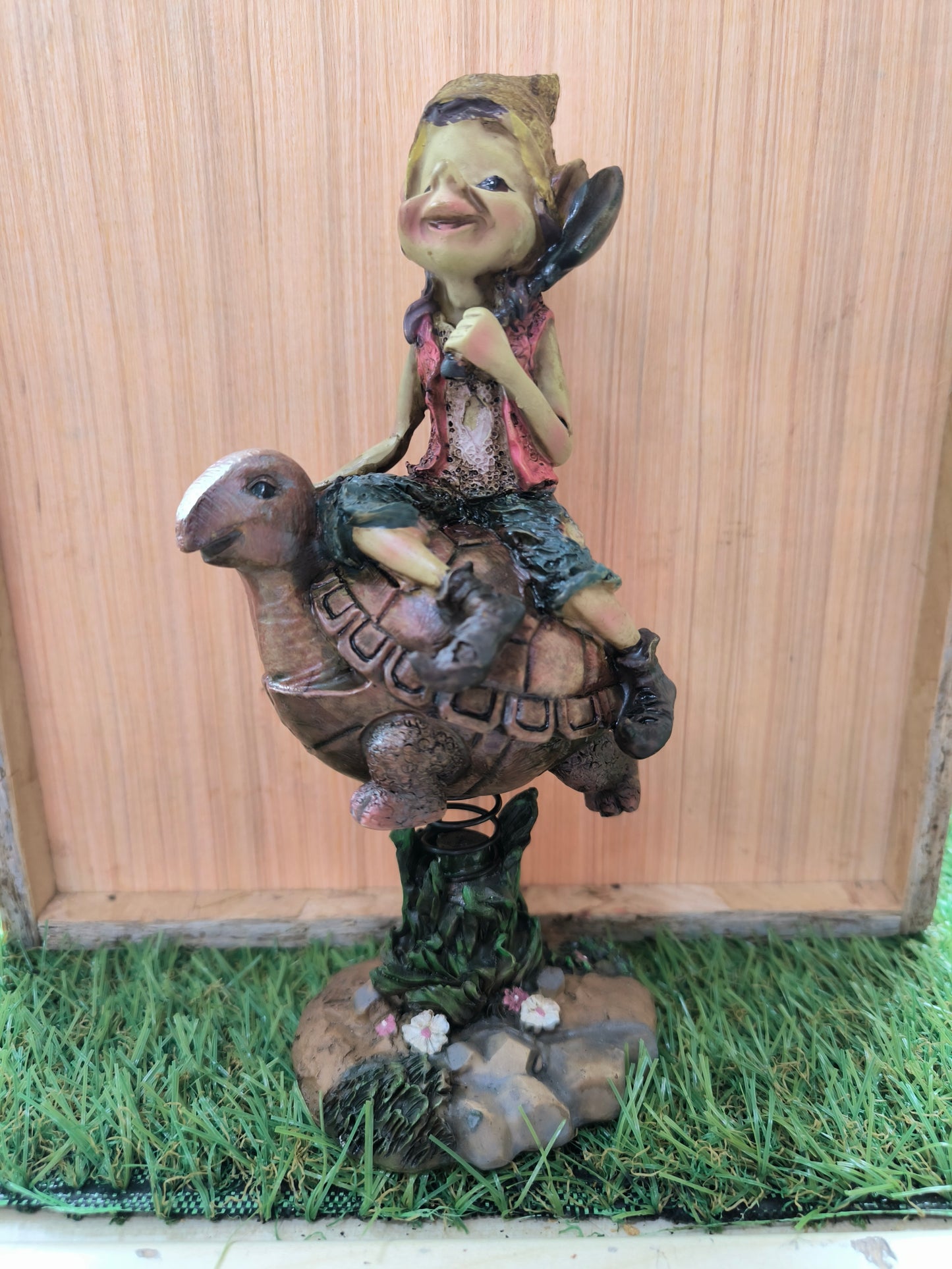 Figura Duende Y Tortuga Muelle