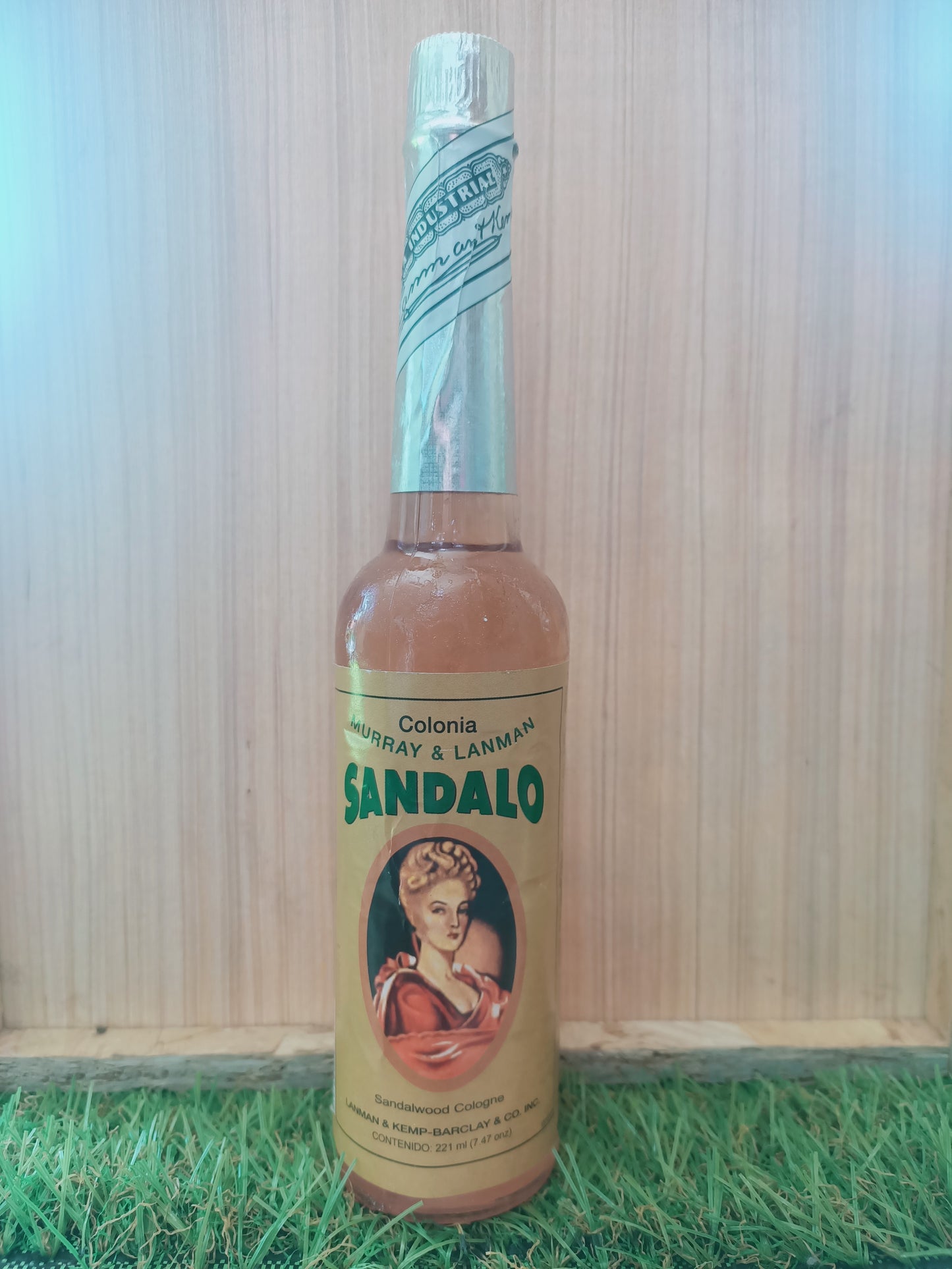 Colonia De Sándalo 221 Ml